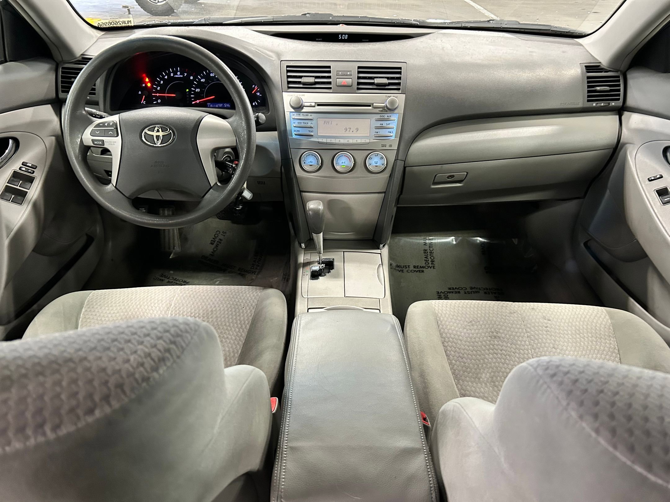 Used 2011 Toyota Camry LE image 22