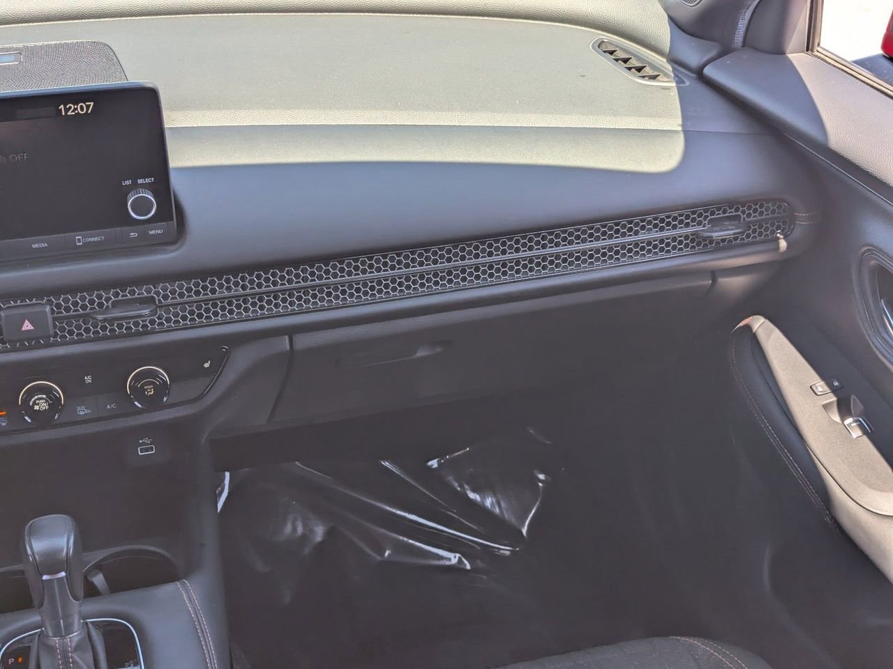 Certified 2023 Honda HR-V Sport image 15