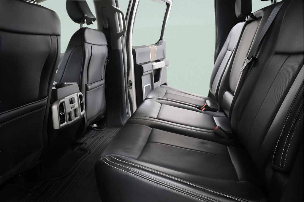 Used 2019 Ford F150 Lariat w/ Equipment Group 502A Luxury AWD/4WD image 27