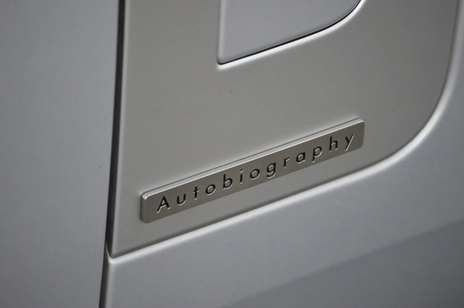 Used 2023 Land Rover Range Rover Autobiography AWD/4WD image 5