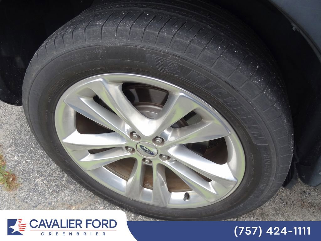 Used 2018 Ford Explorer Limited w/ Equipment Group 301A AWD/4WD image 10