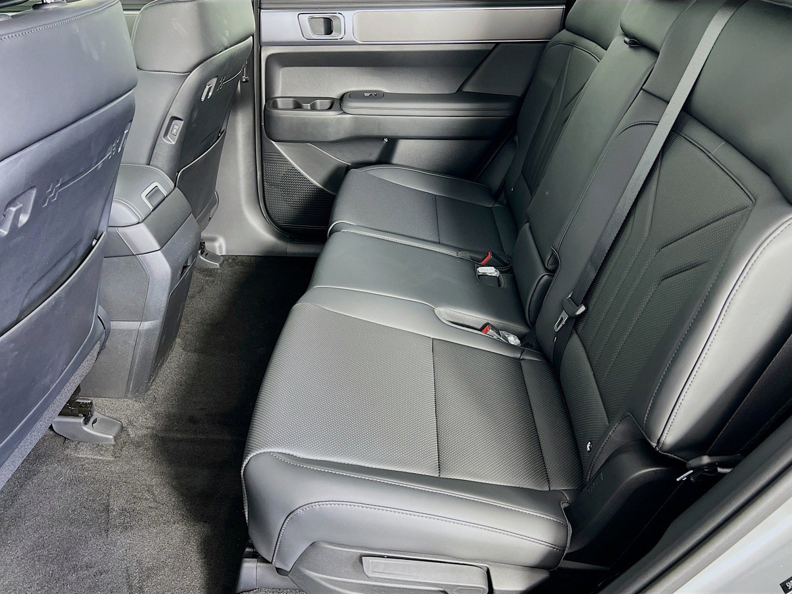 New 2025 Hyundai Santa Fe SEL AWD/4WD image 5