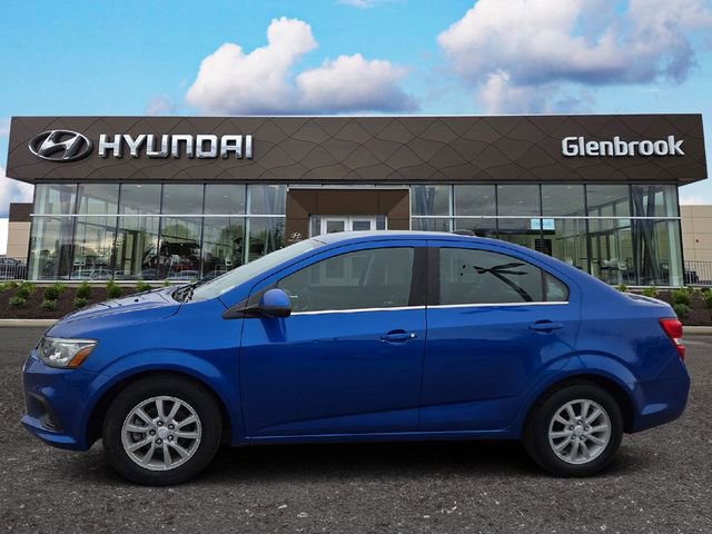 Used 2018 Chevrolet Sonic LT image 1