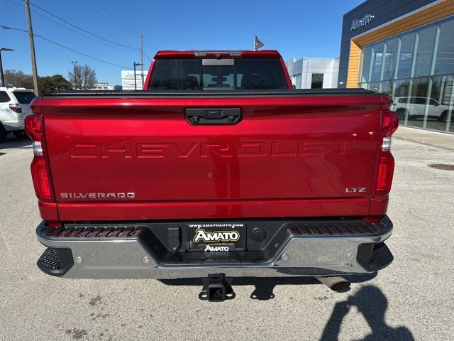 Used 2021 Chevrolet Silverado 2500 LTZ w/ LTZ Convenience Package image 7