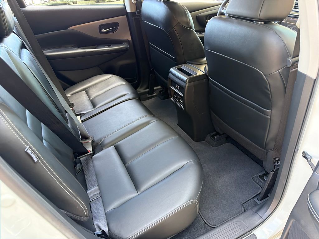 Used 2024 Nissan Murano SV image 29