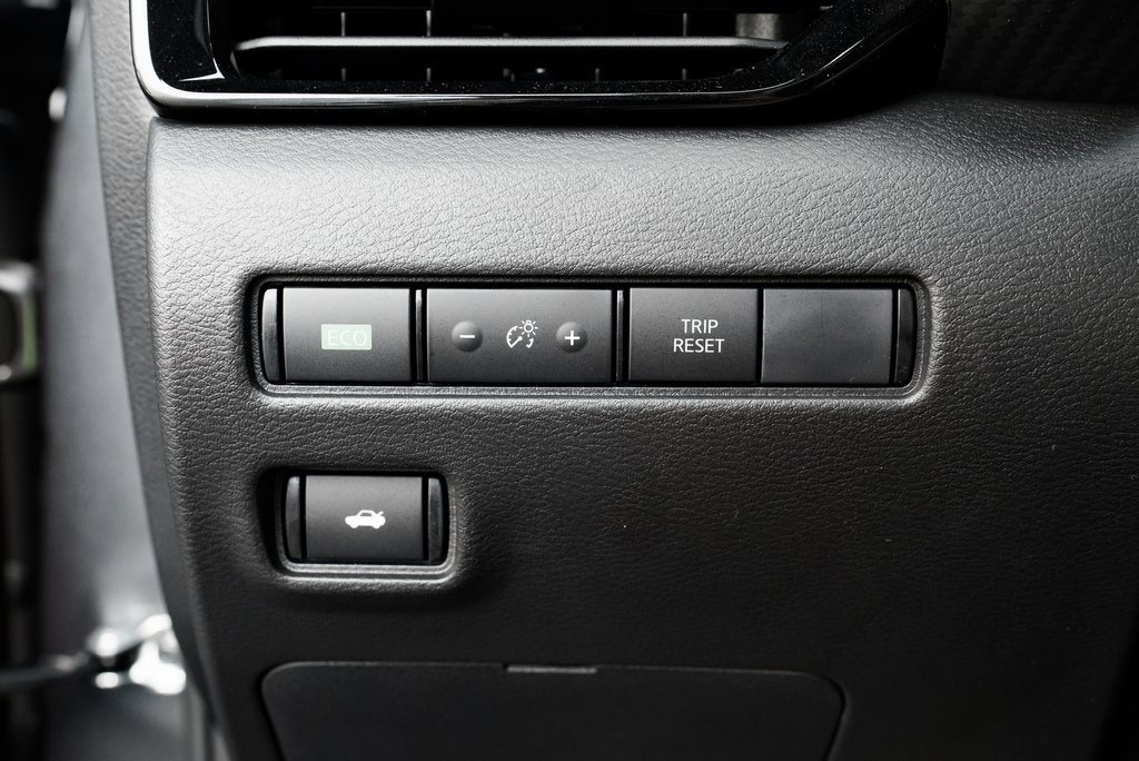 New 2025 Nissan Sentra SV w/ All-Weather Package image 18