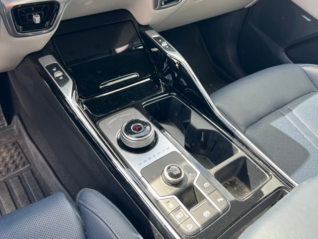 Certified 2023 Kia Sorento SX Prestige image 17