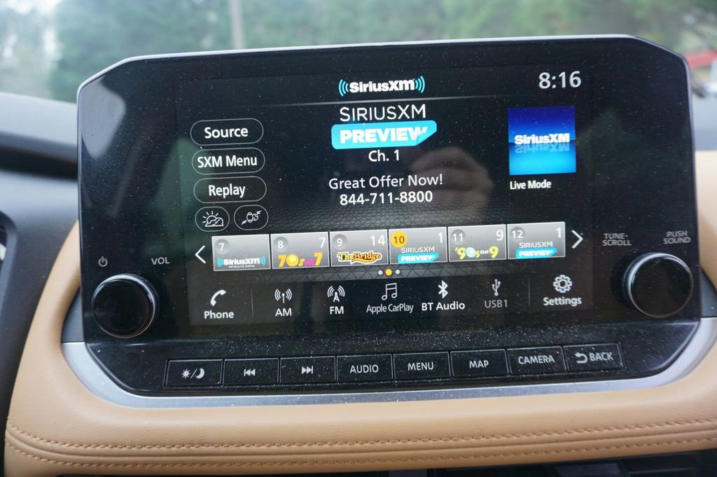 Used 2023 Nissan Rogue Platinum image 11