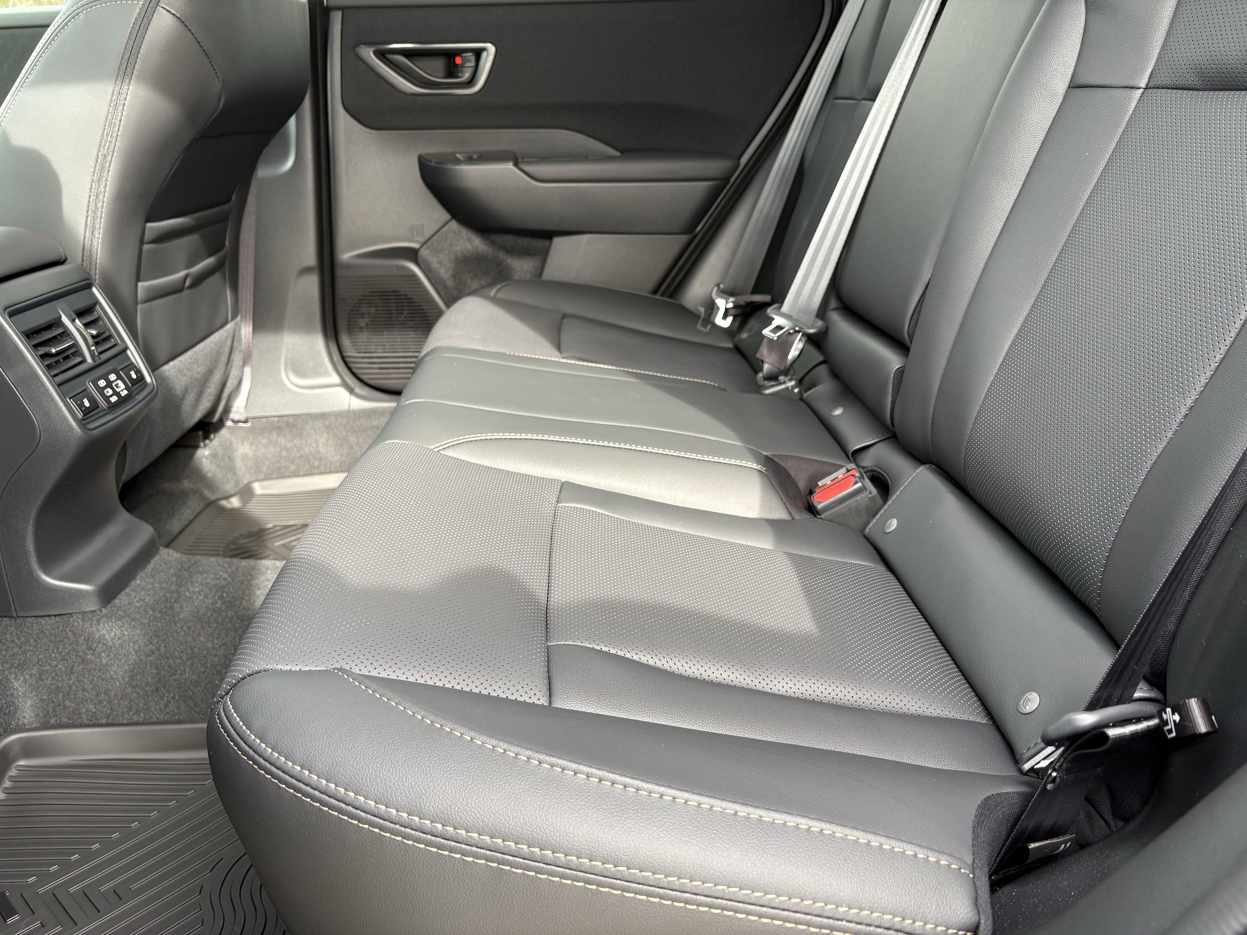 New 2026 Subaru Outback Limited image 34