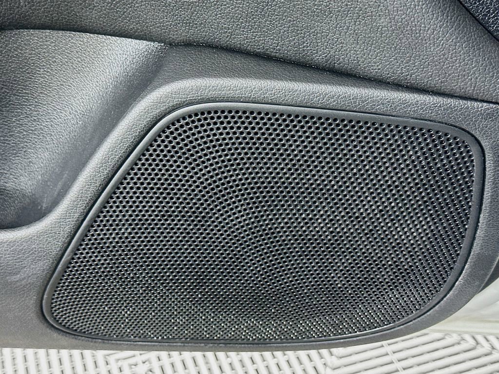 Used 2018 Kia Stinger image 18