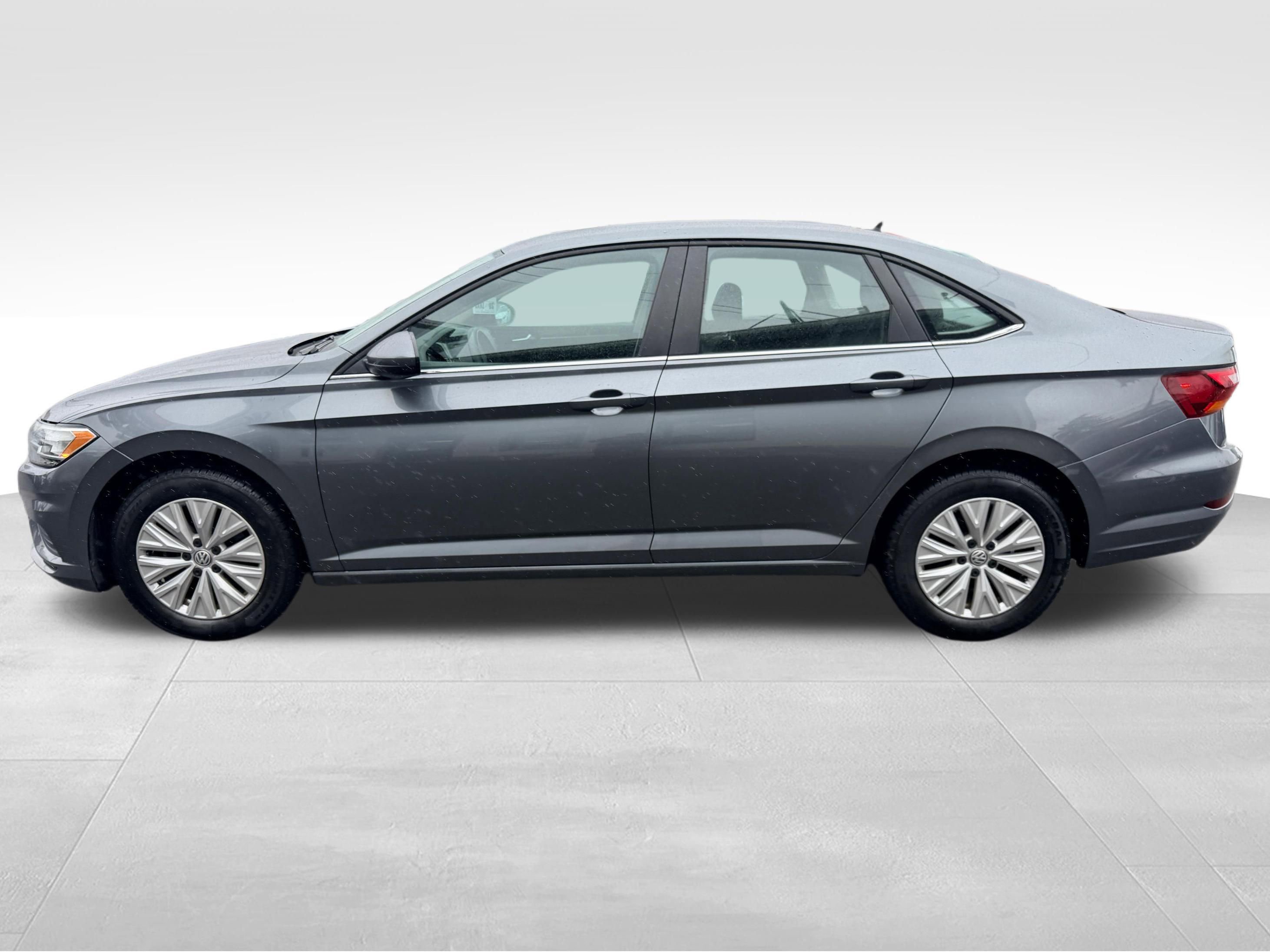 Used 2019 Volkswagen Jetta S w/ Driver Assistance Package image 10