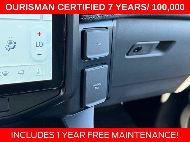 Used 2025 Ford F150 Lightning Flash AWD/4WD image 29