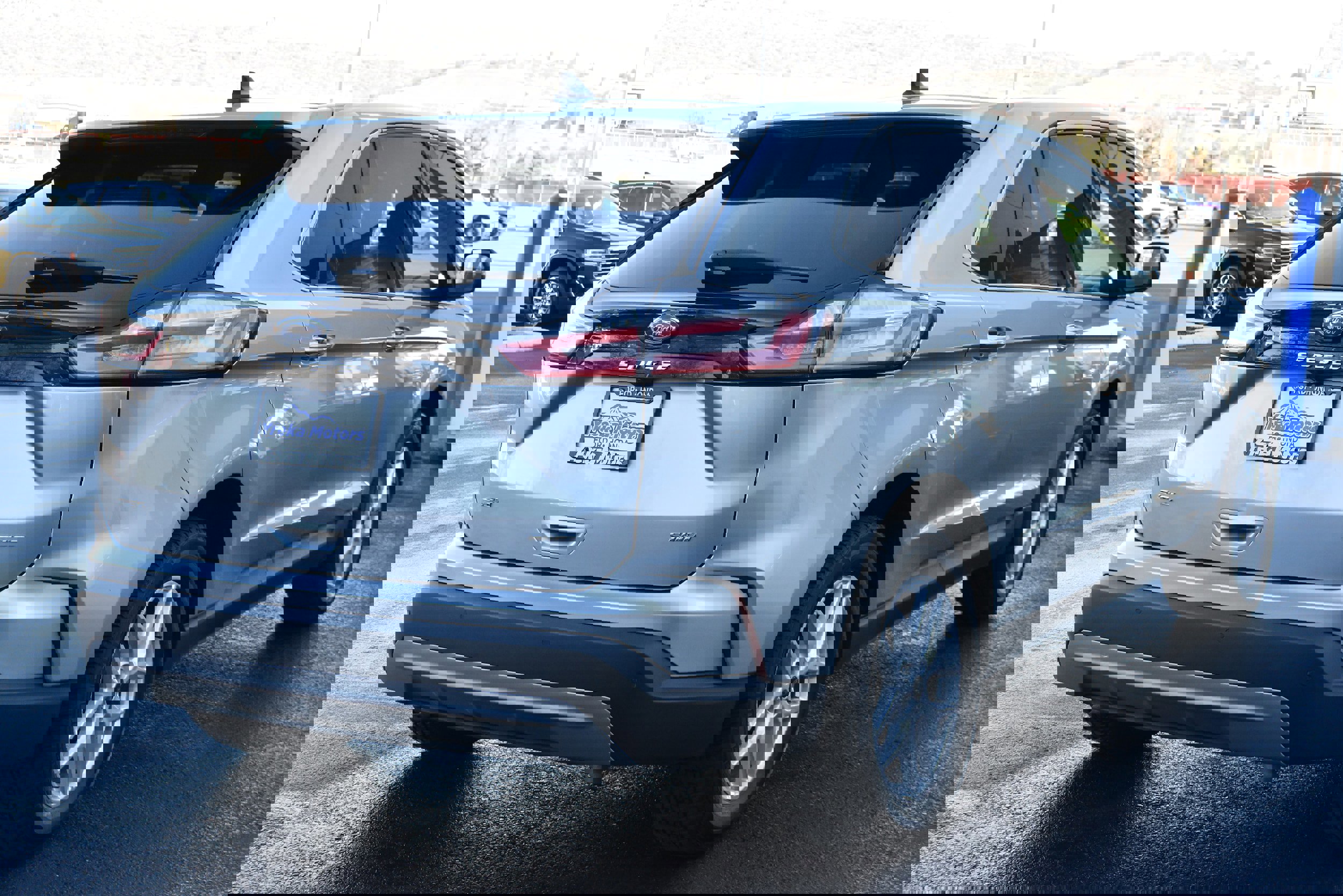 Used 2024 Ford Edge SEL image 6