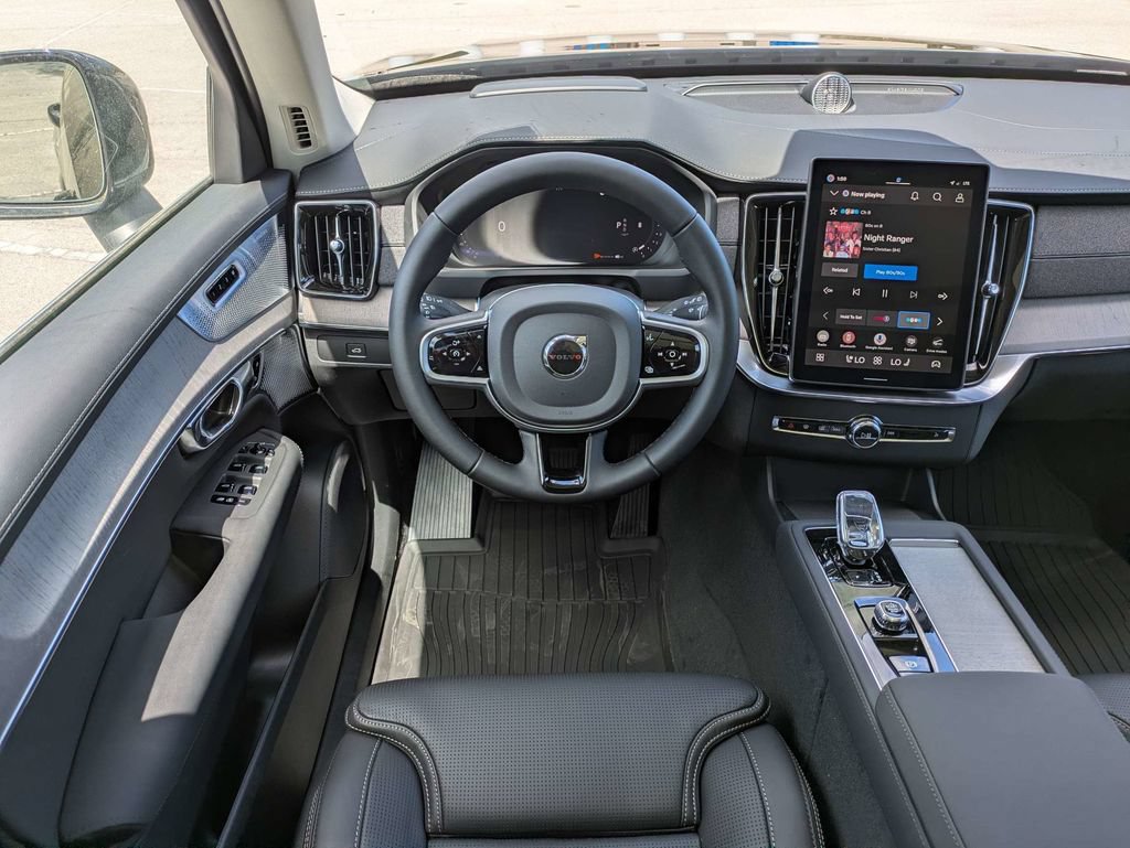 New 2026 Volvo XC90 B5 Ultra w/ Protection Package Premier AWD/4WD image 22