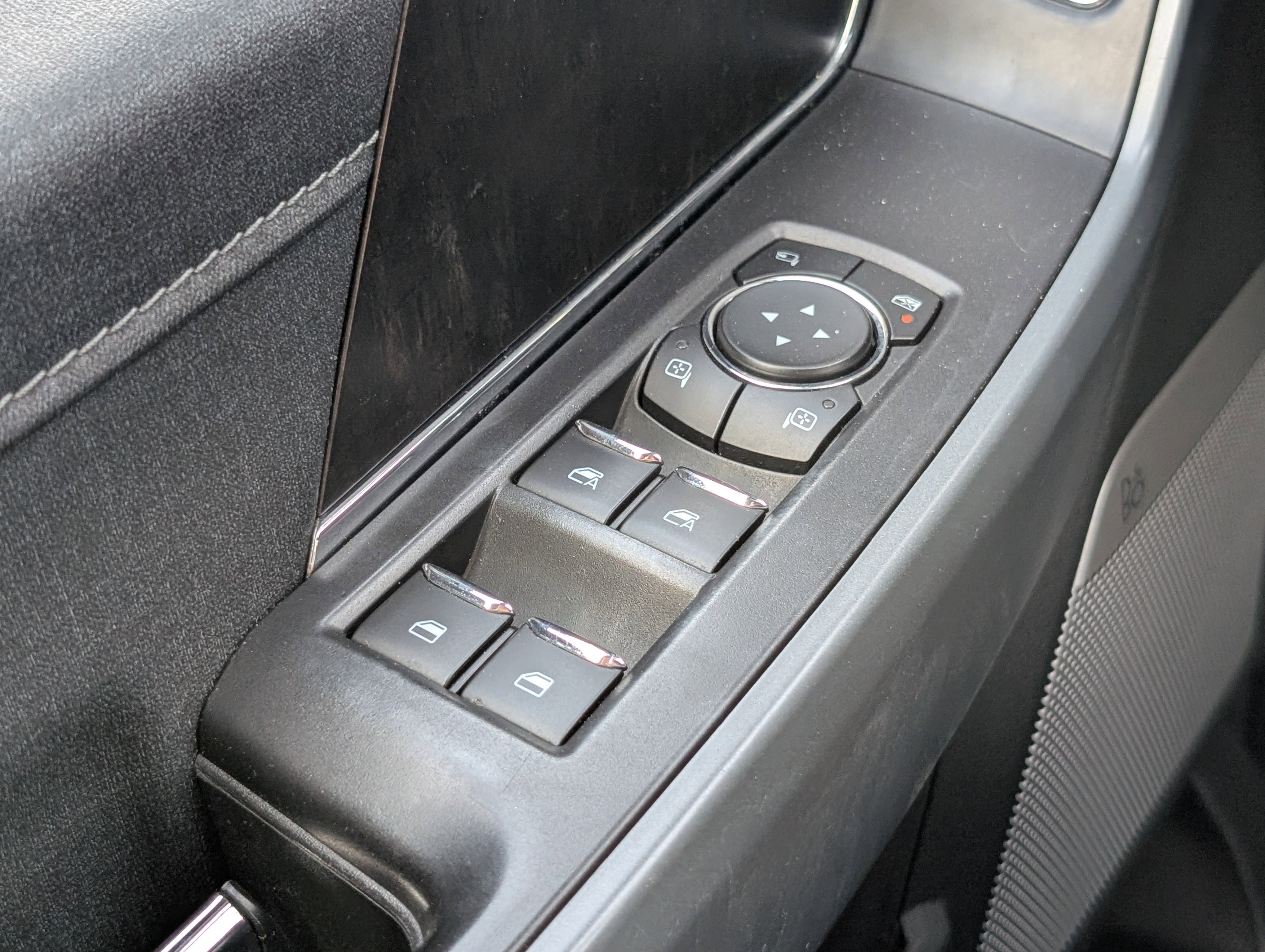 Used 2022 Ford F150 Lariat w/ Equipment Group 501A Mid AWD/4WD image 25