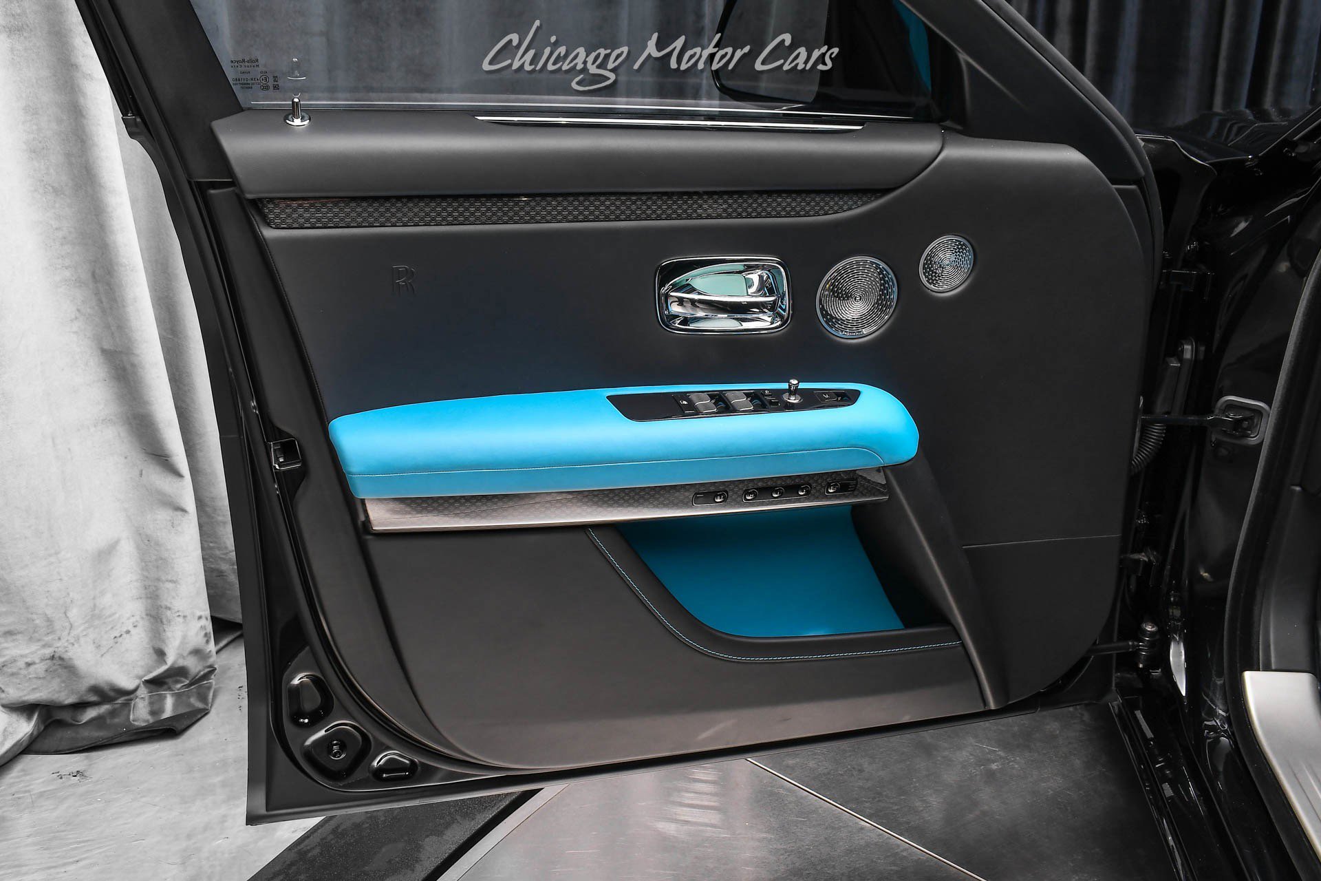 Used 2022 Rolls-Royce Ghost Black Badge image 38