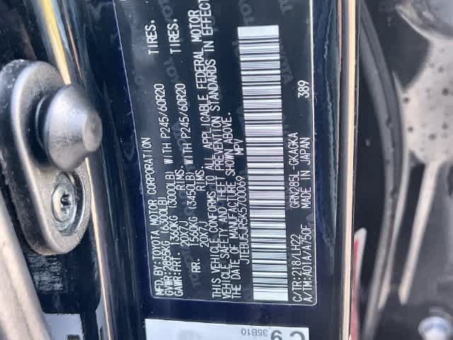 Used 2019 Toyota 4Runner Limited AWD/4WD image 22