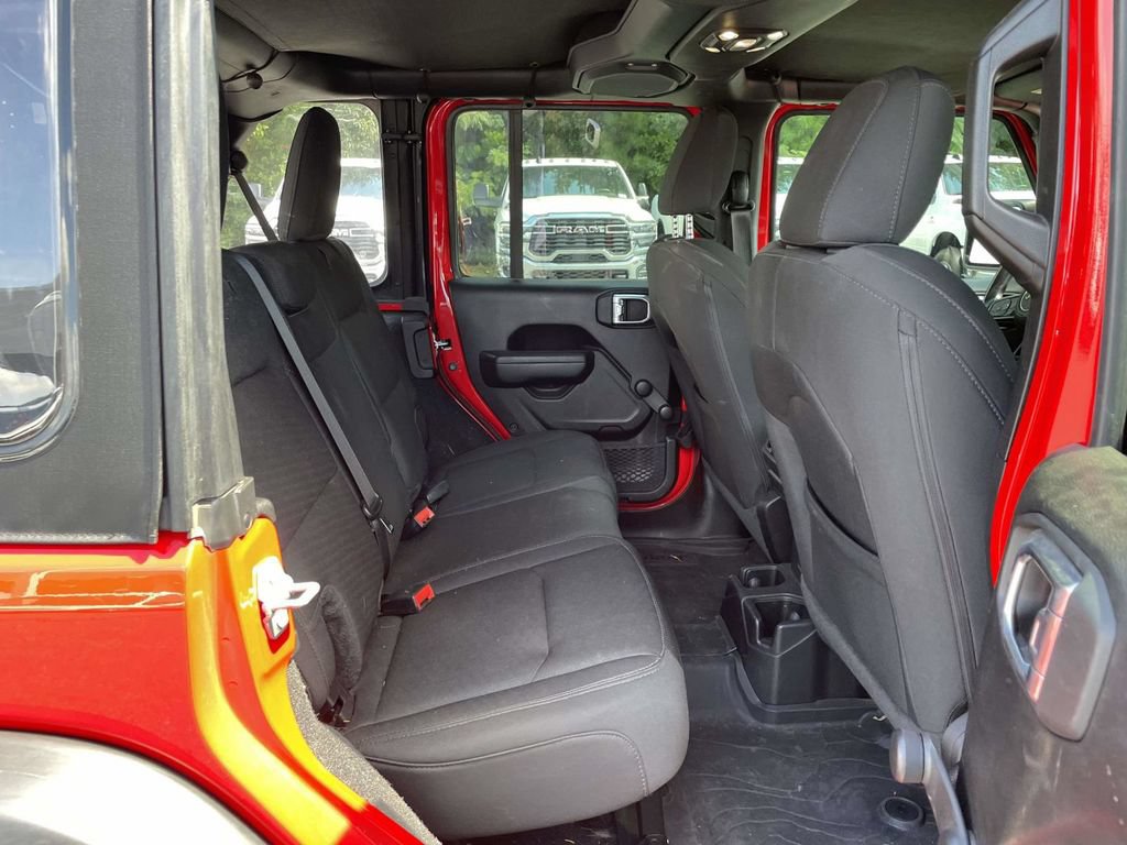 Certified 2022 Jeep Wrangler Unlimited Sport AWD/4WD image 13