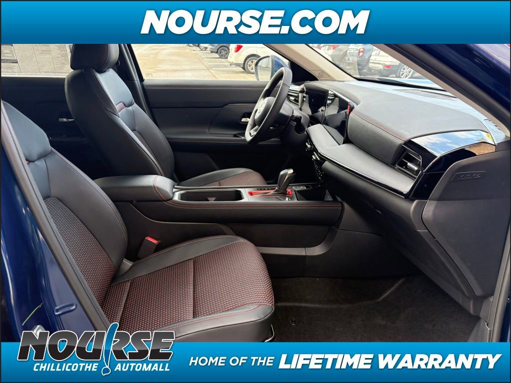 New 2025 Nissan Kicks SR image 13