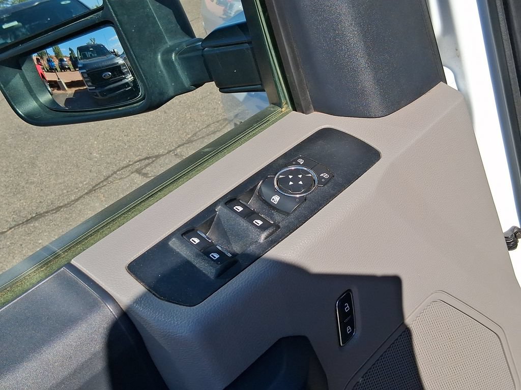 Used 2022 Ford F250 XL w/ Power Equipment Group AWD/4WD image 11