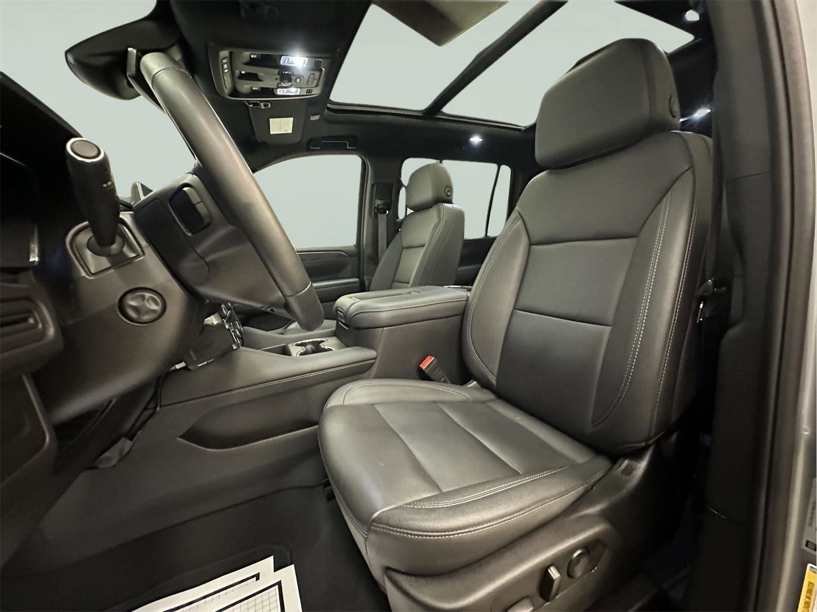 Certified 2024 Chevrolet Suburban Z71 w/ Luxury Package image 20