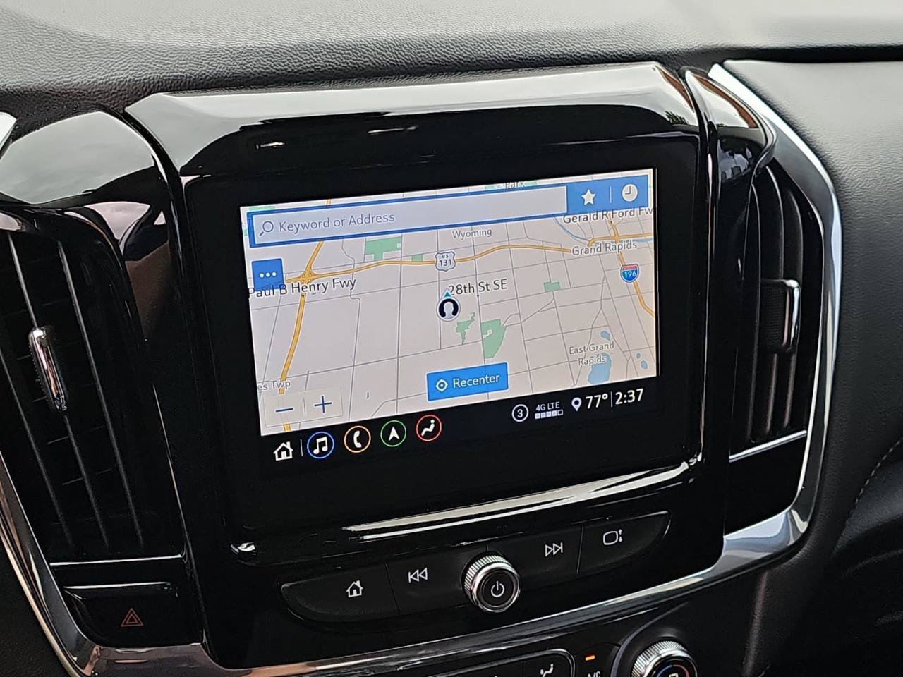 Used 2020 Chevrolet Traverse RS AWD/4WD image 32