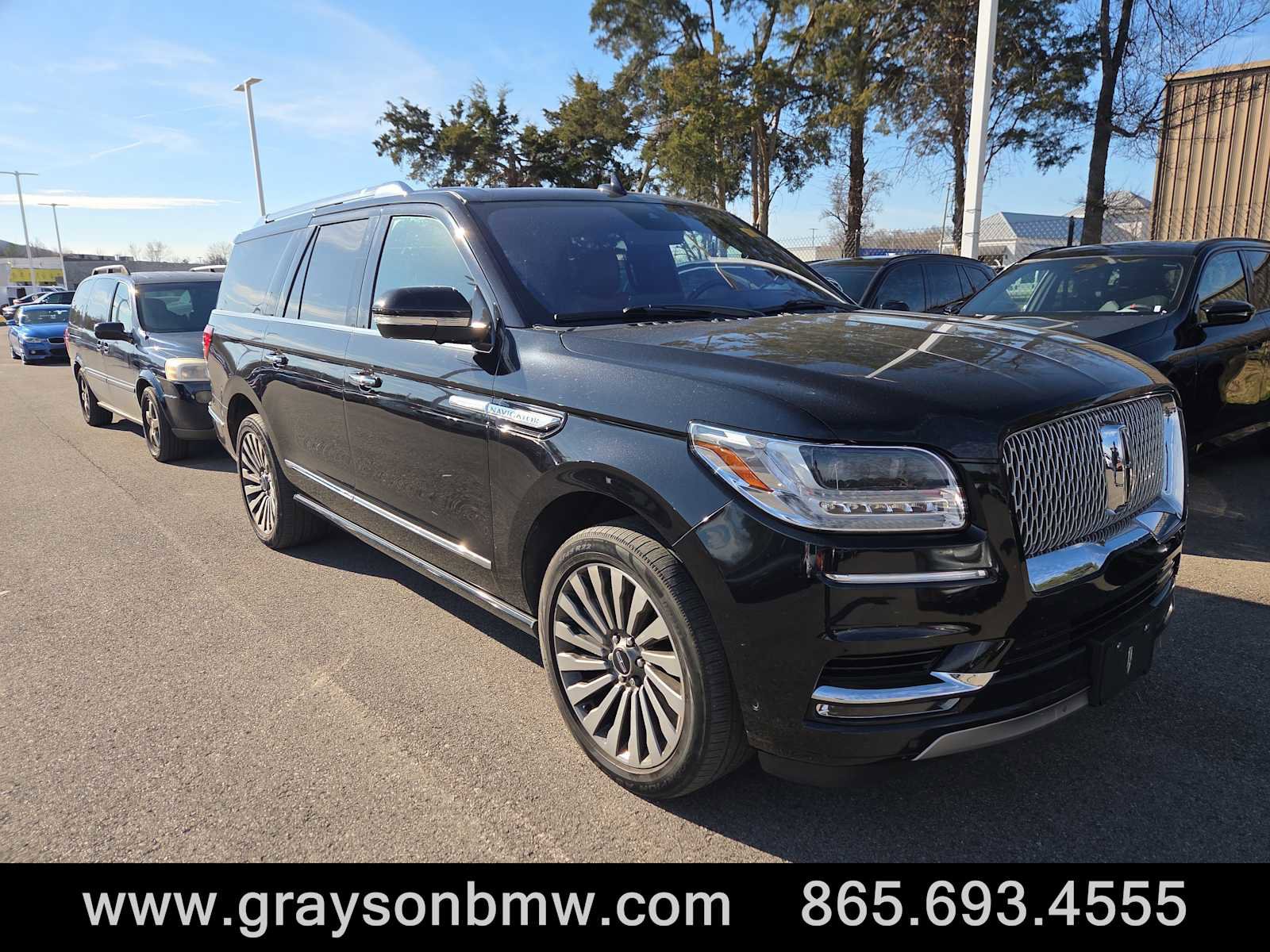 Used 2019 Lincoln Navigator L Reserve image 1