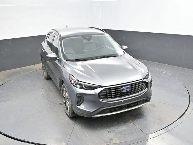 Used 2024 Ford Escape Platinum AWD/4WD image 41