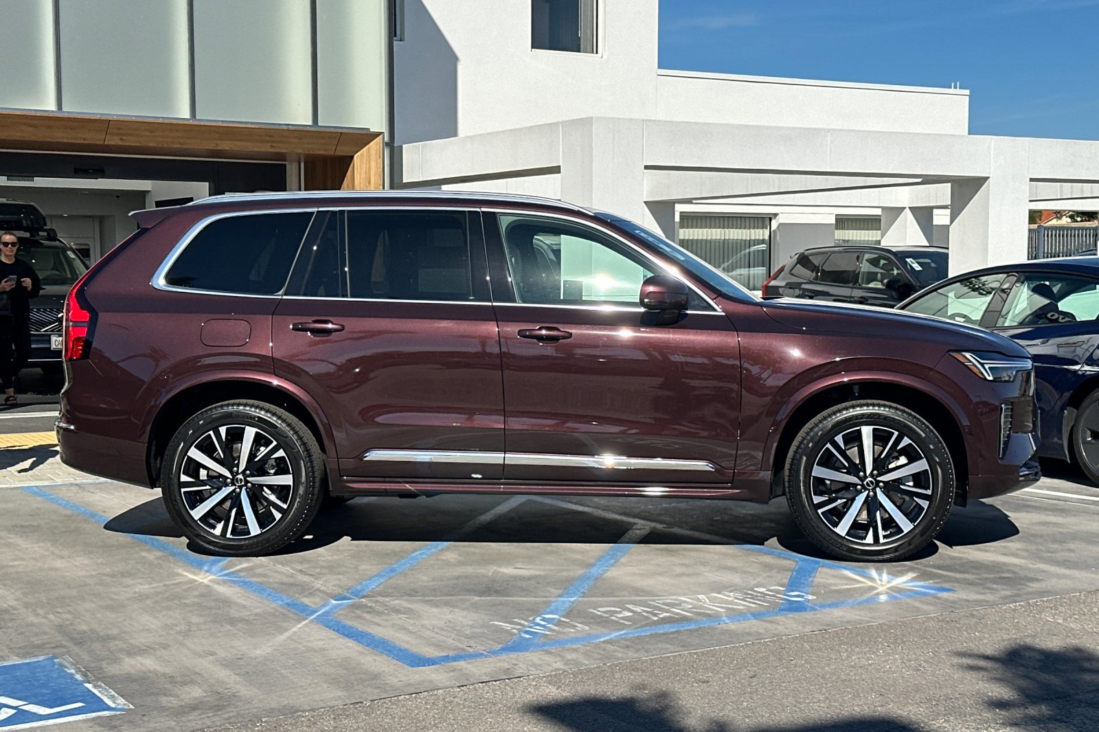 New 2026 Volvo XC90 B5 Core image 4