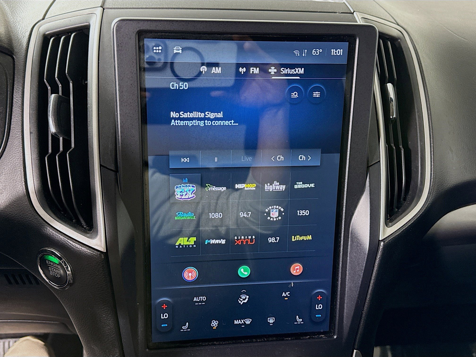 Used 2023 Ford Edge SEL image 18