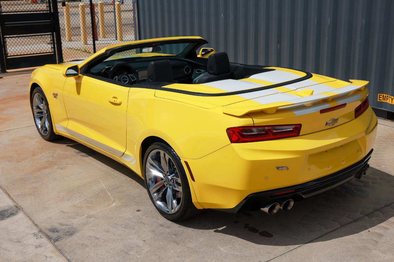 Used 2016 Chevrolet Camaro SS RWD image 7