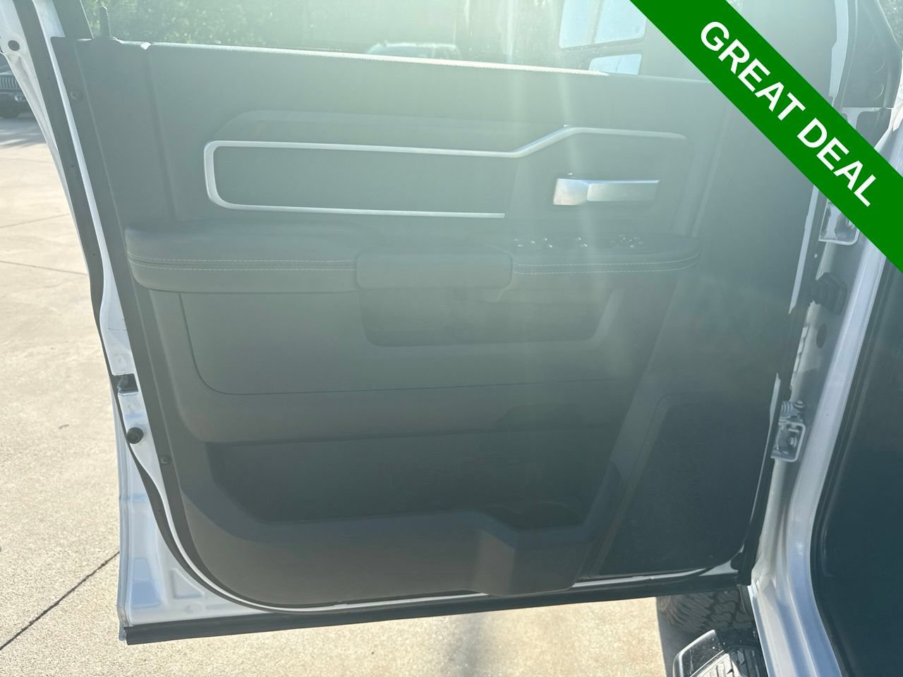 Used 2026 RAM 2500 Big Horn AWD/4WD image 17