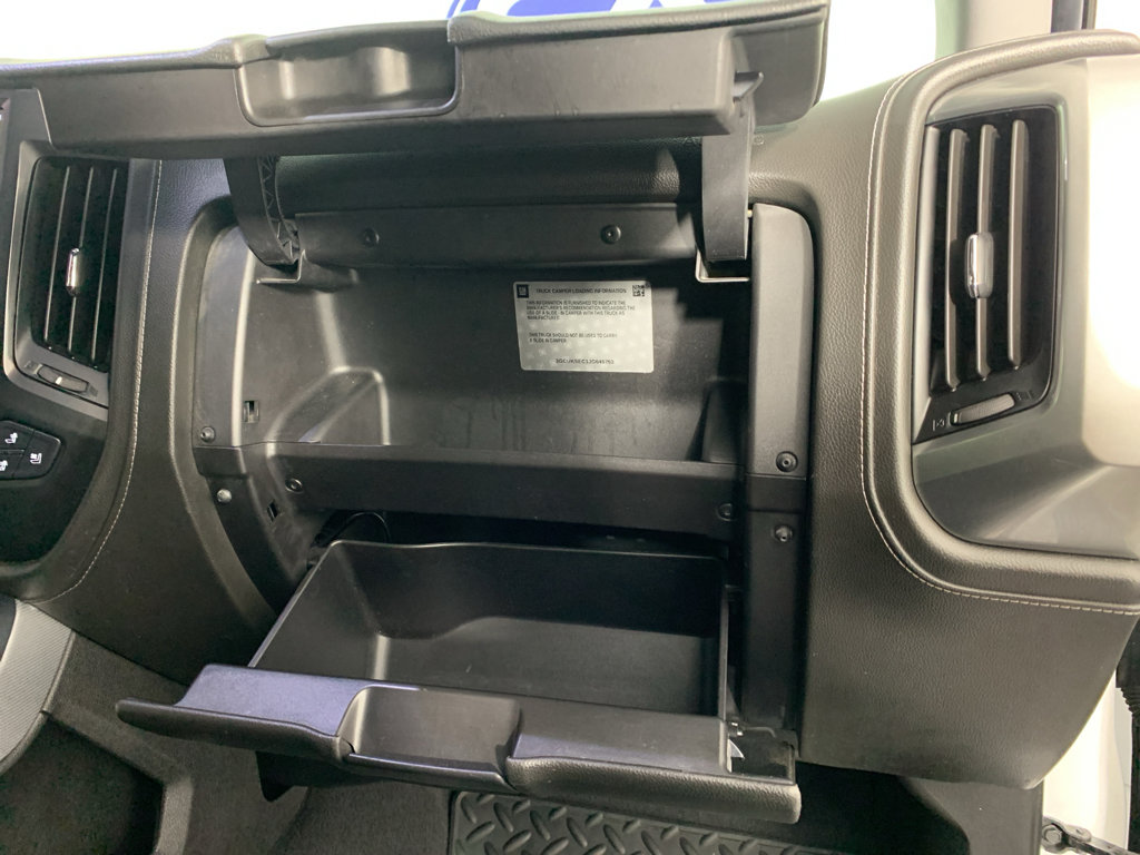 Used 2018 Chevrolet Silverado 1500 LTZ Z71 AWD/4WD image 39