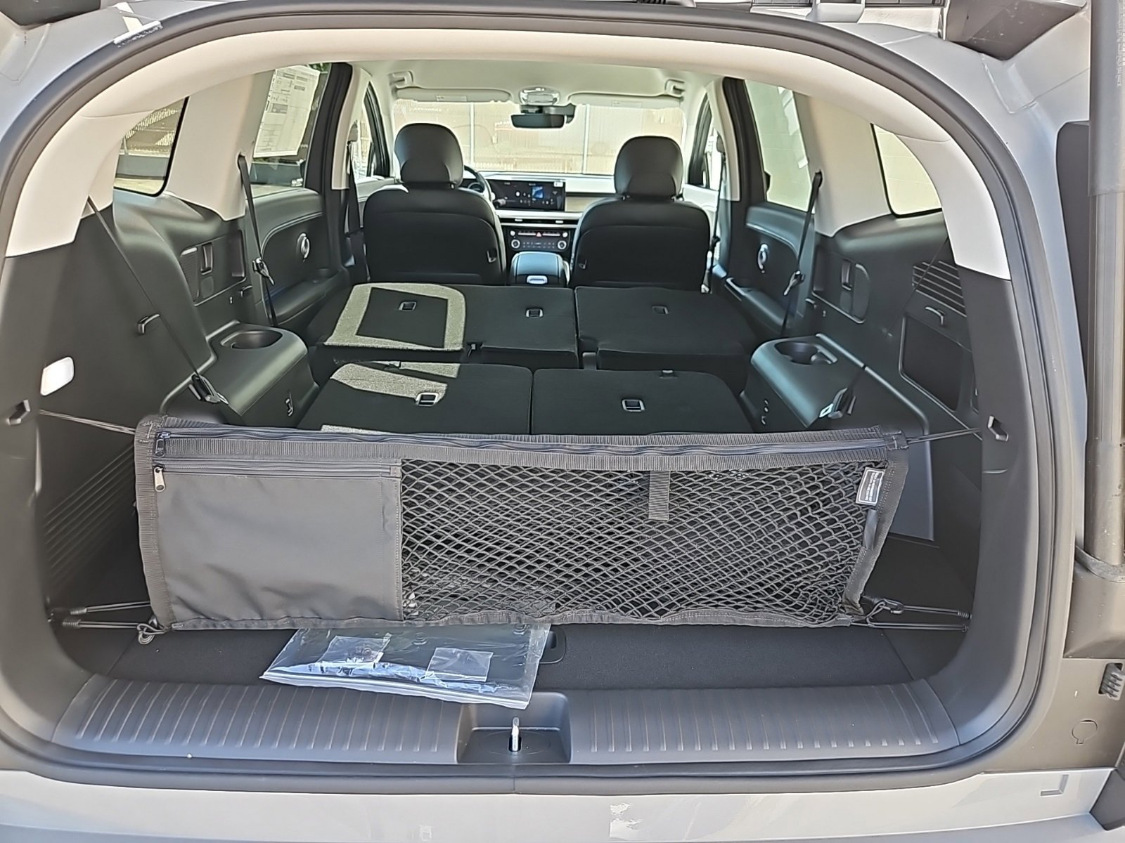 New 2026 Hyundai Ioniq 9 SEL image 29