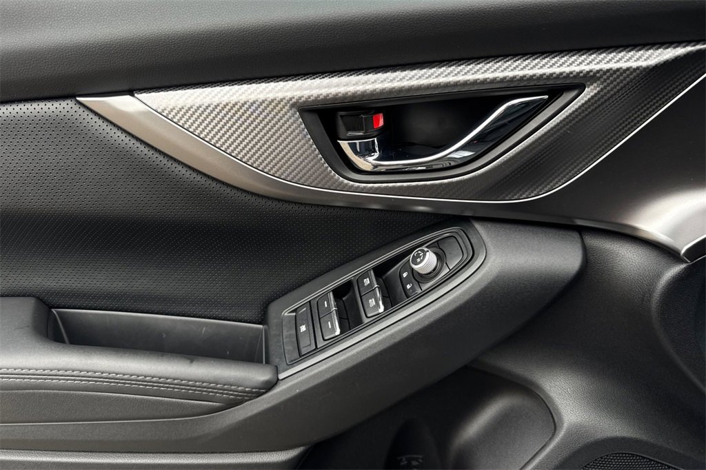 Used 2023 Subaru Impreza 2.0i Limited w/ Popular Package #3 image 11