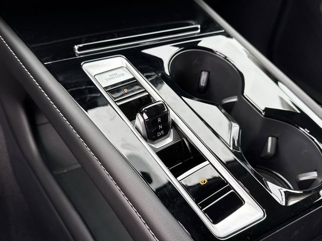 New 2026 Volkswagen Atlas SE FWD image 14