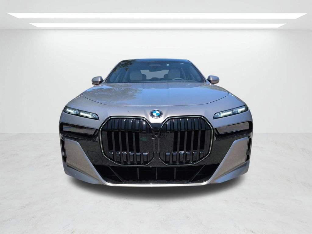 New 2026 BMW 760i xDrive w/ Executive Package AWD/4WD image 9