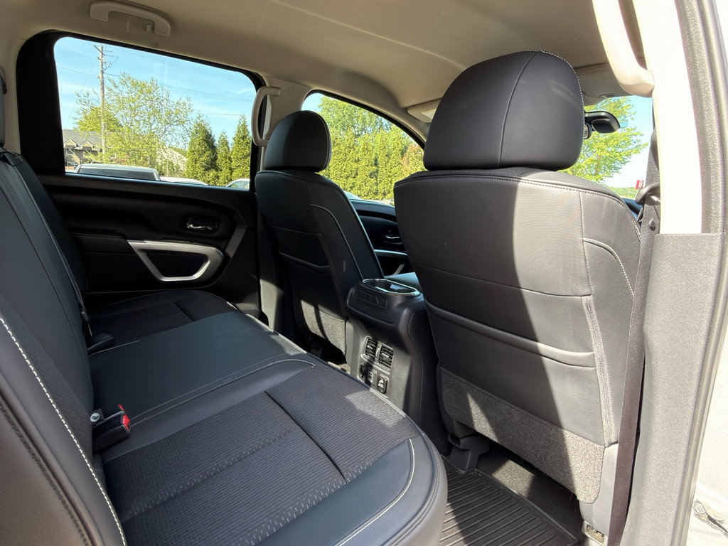 Used 2019 Nissan Titan PRO-4X AWD/4WD image 20