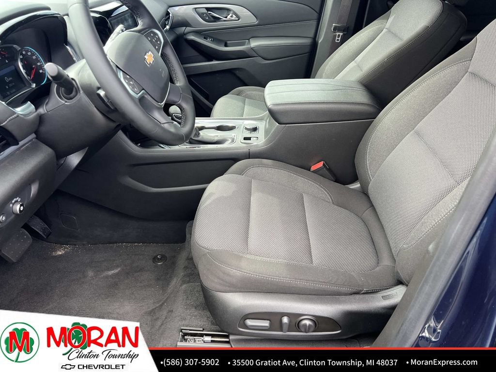 Certified 2023 Chevrolet Traverse LT FWD image 18