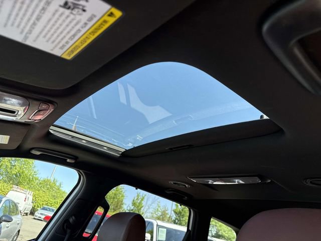 Used 2023 Kia Telluride EX w/ EX Captain's Chair Package image 16