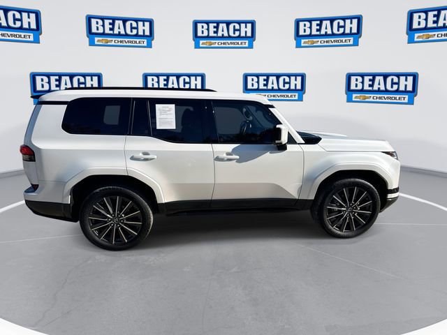 Used 2024 Lexus GX 550 AWD/4WD image 9