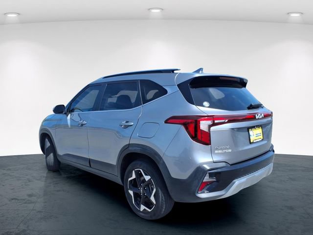 Used 2024 Kia Seltos EX AWD/4WD image 13