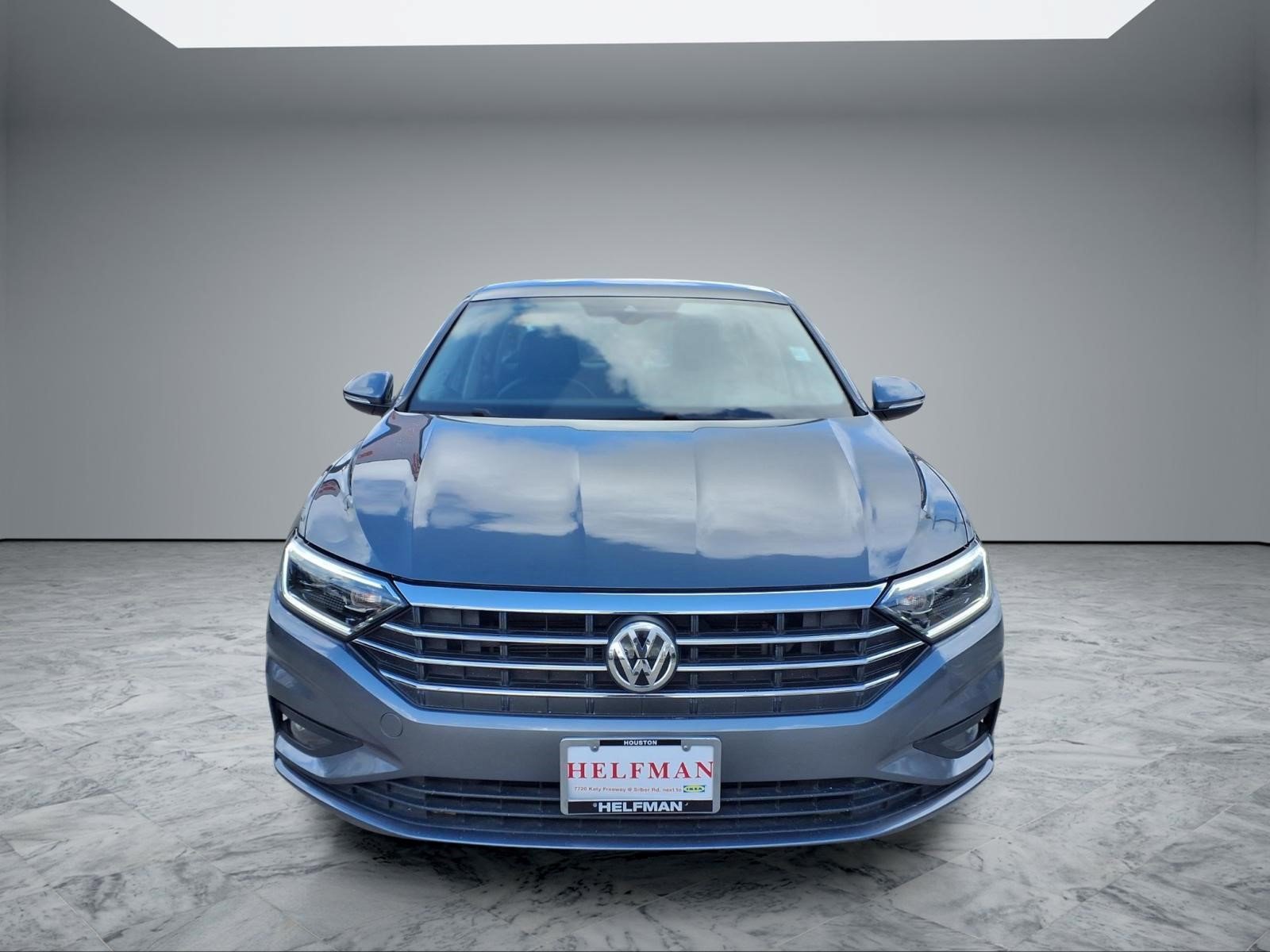 Used 2019 Volkswagen Jetta SEL Premium image 2