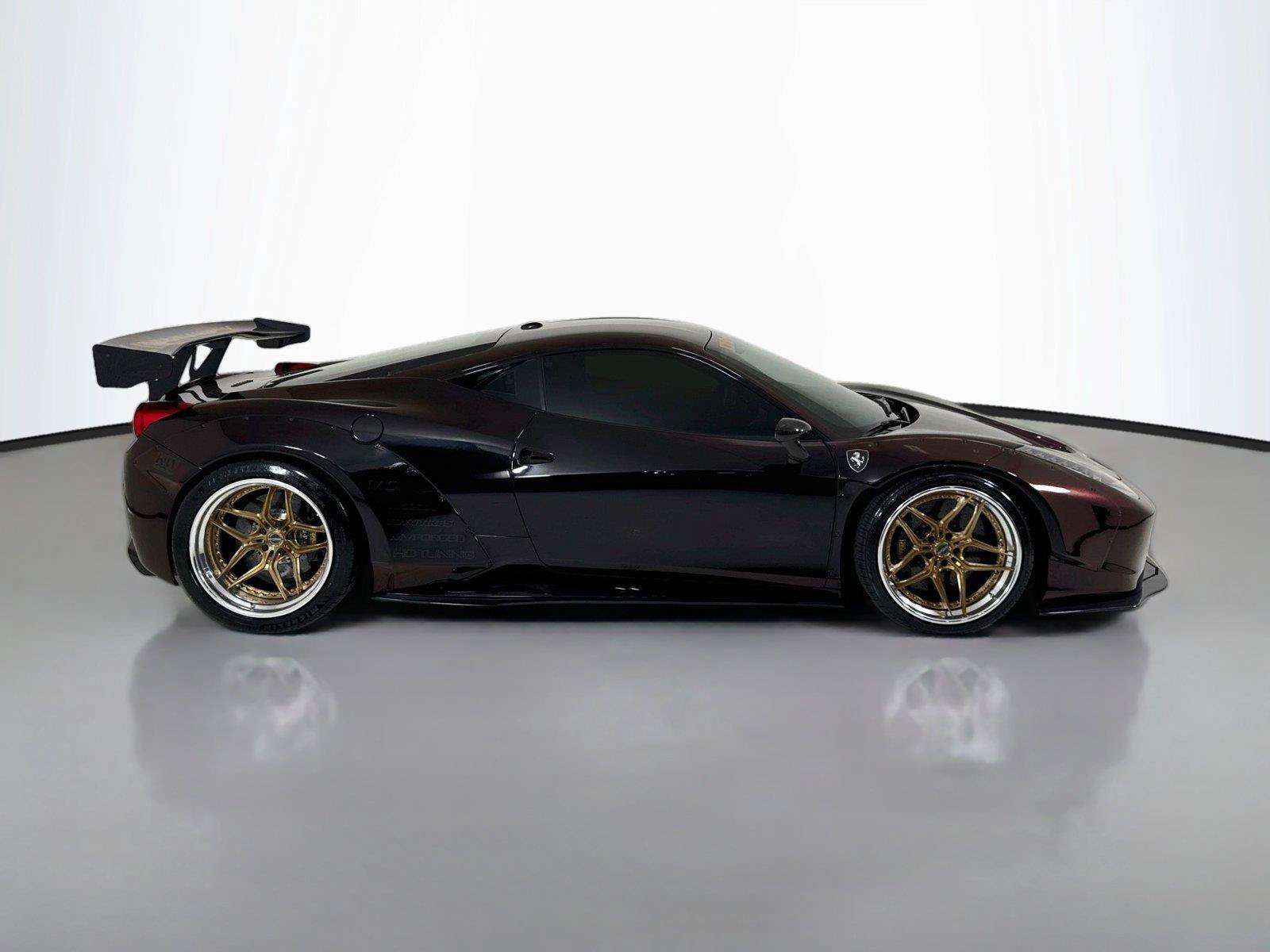 Used 2011 Ferrari 458 Italia Coupe RWD image 10