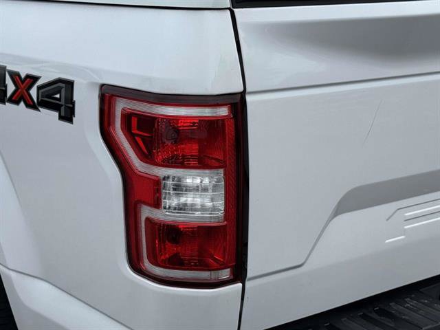 Used 2020 Ford F150 XLT w/ Equipment Group 302A Luxury AWD/4WD image 9