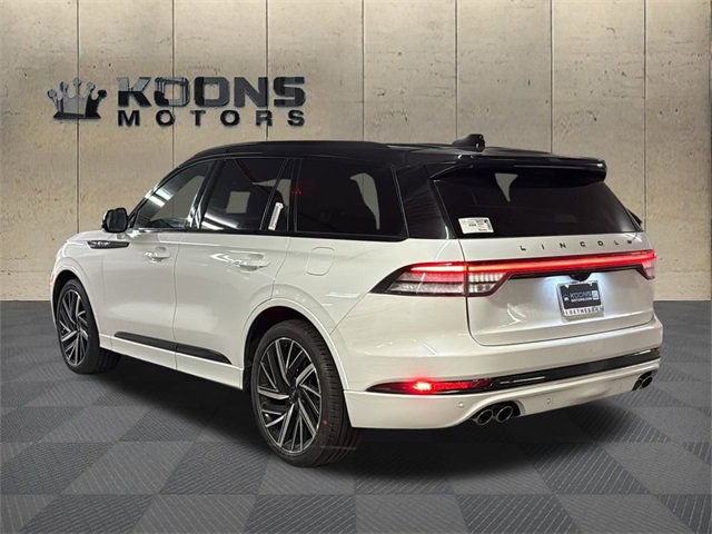 New 2026 Lincoln Aviator Black Label w/ Black Label Special Edition image 3