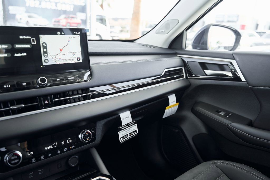 Used 2025 Mitsubishi Outlander SE FWD image 53