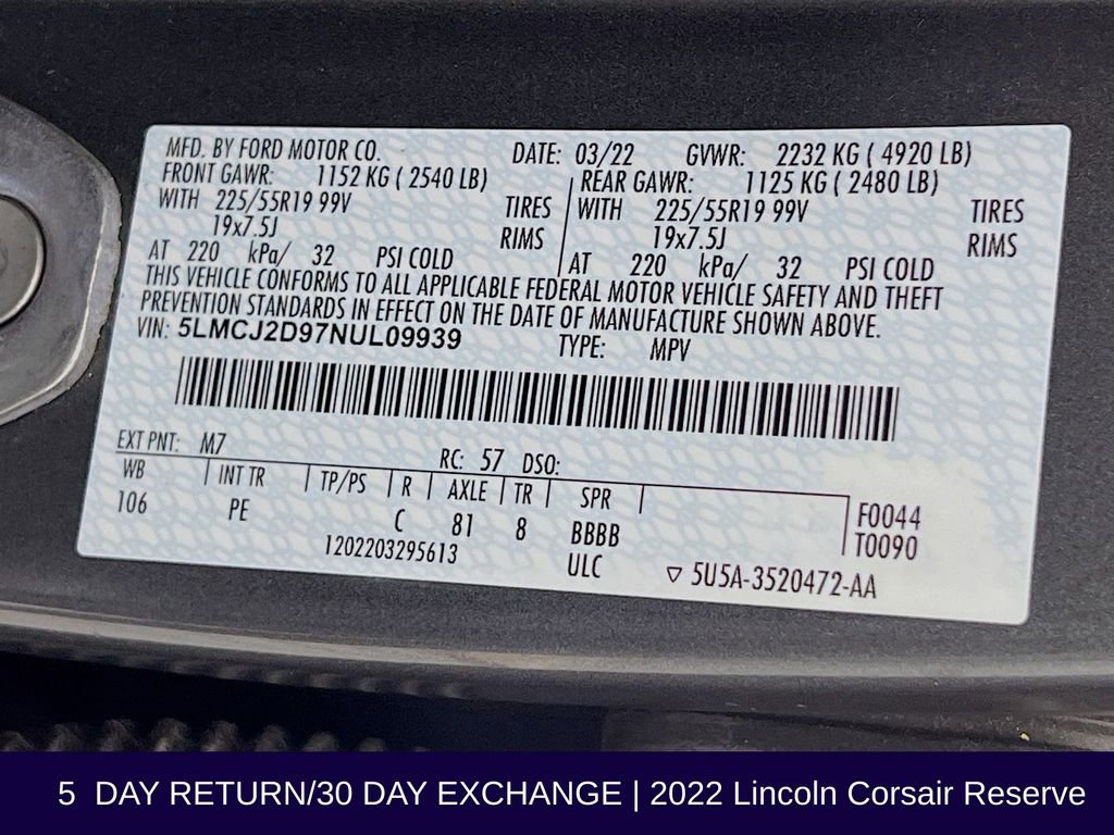 Used 2022 Lincoln Corsair Reserve w/ Equipment Group 201A image 39