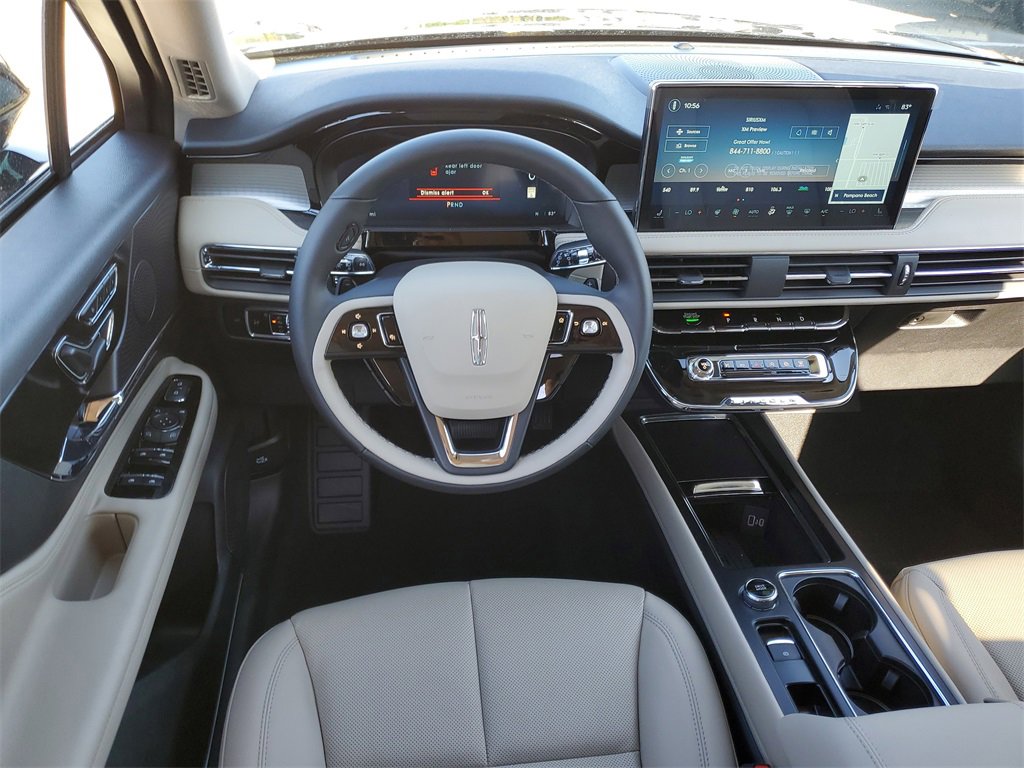 New 2026 Lincoln Corsair Premiere image 15