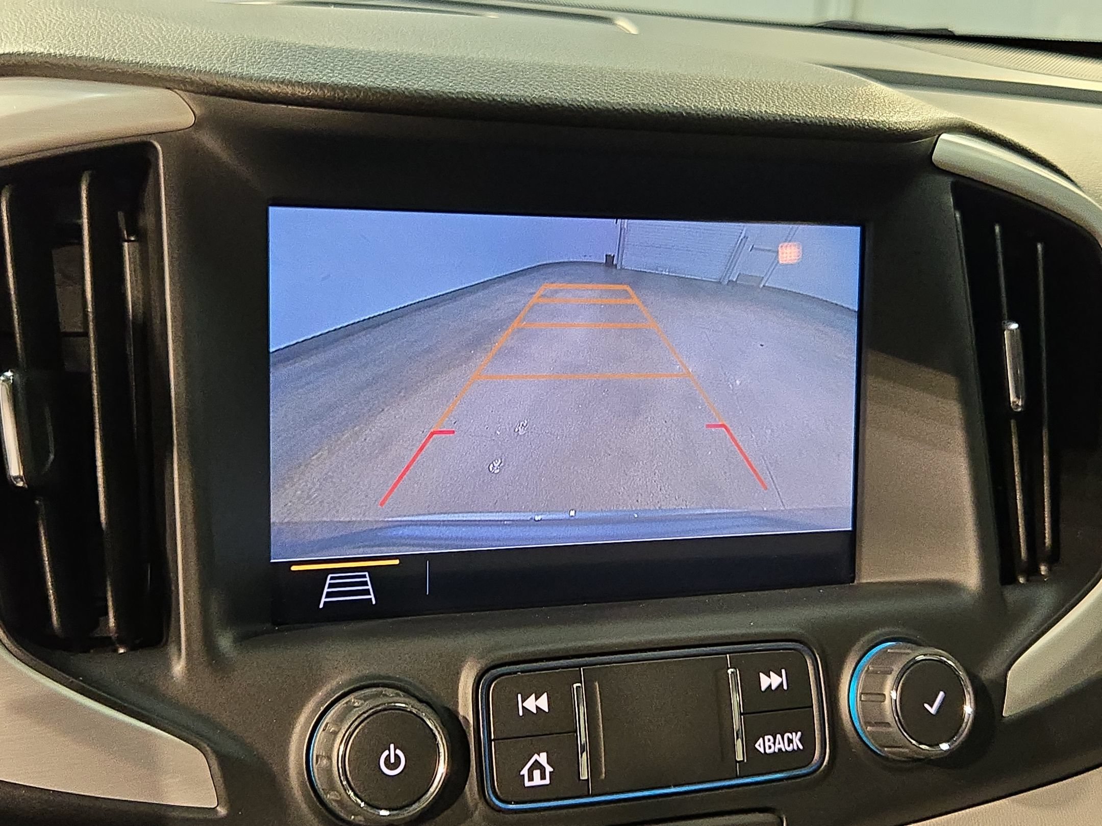 Used 2020 GMC Terrain SLT w/ Preferred Package FWD image 30